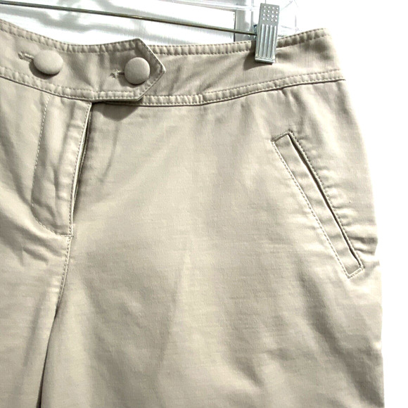 Ann Taylor Signature Fit Shorts size 10 bermuda walking tan khaki cotton stretch - Picture 4 of 8